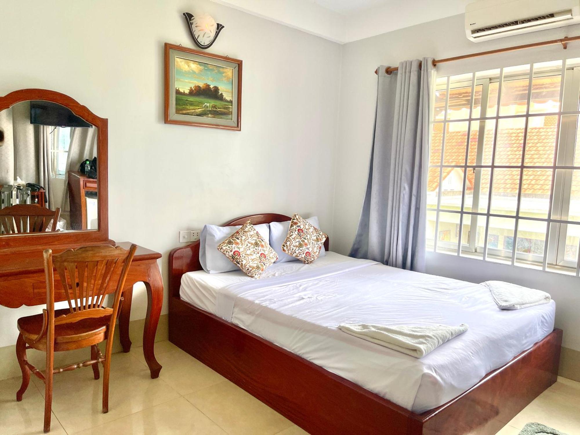 Siem Reap Riverside Hotel Exteriör bild