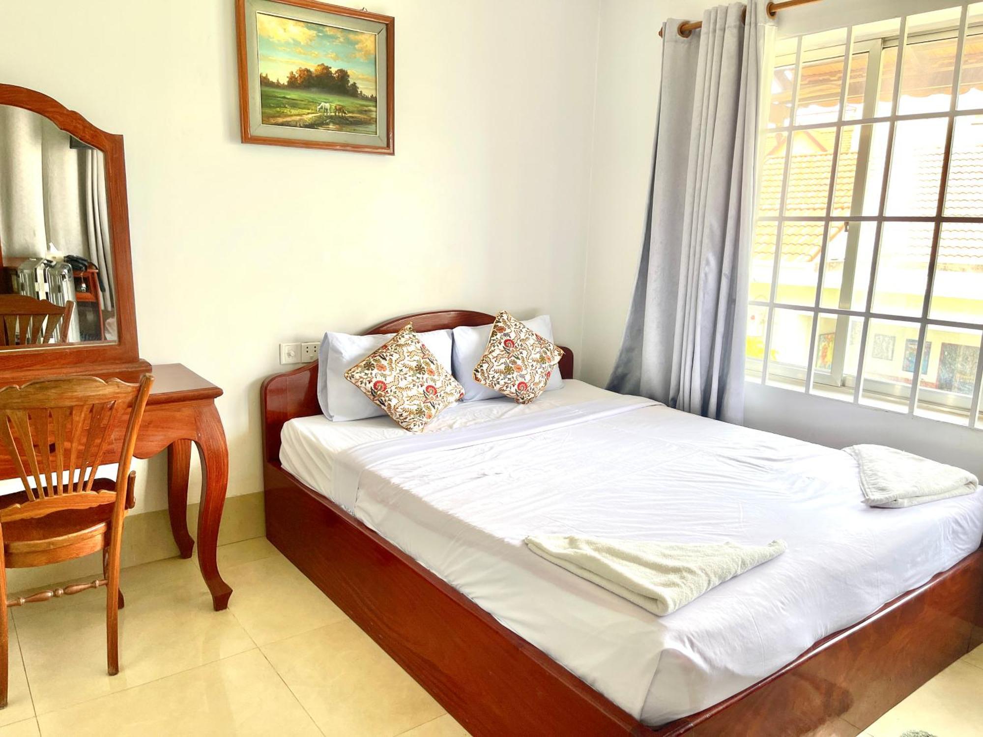 Siem Reap Riverside Hotel Exteriör bild